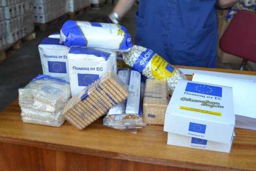 Доставките на хранителни продукти от ЕС за социално слаби ще закъснеят