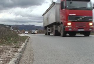 Фирмите за зимно поддържане в готовност за първия сняг Скрийншот