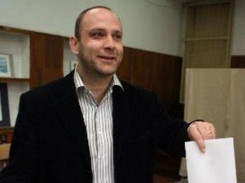 Папазов: Най-голямата грешка-липсата на общ кандидат