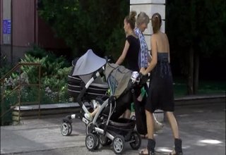 Вчера община Ботевград изплати близо 25 хиляди лева като еднократна помощ за раждане на дете Скрийншот