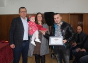 Сдружение „За Етрополе” връчи наградите на победителите в два конкурса