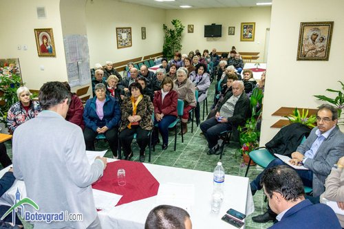 443 300 лв. е вложила общината в село Трудовец