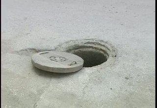 Зачестяват случаите на задръстване на канализационната мрежа, заради изхвърлени от хората отпадъци Скрийншот