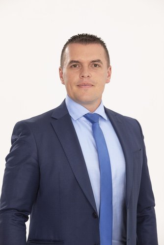 ПРЕДСТАВЯМЕ ВИ НАШИЯ СЪГРАЖДАНИН МАРИН МАРИНОВ КАТО КАНДИДАТ  ЗА НАРОДЕН ПРЕДСТАВИТЕЛ ОТ ПК „ГЕРБ-СДС” 