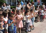 Невероятна празнична шоу-програма за децата от Етрополе на 1-ви юни