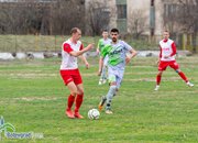 Футболистите губят от Хебър у дома