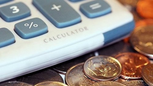 Данъчни под прикритие за студентския празник