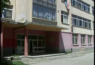 Ученици от Трудовец заеха шесто място в националната олимпиада по информационни технологии Скрийншот