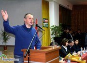 Станишев лично агитира ботевградчани да гласуват на референдума