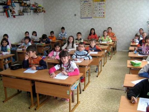 По-високи глоби ще има за родителите, които не пращат децата си на задължителната предучилищна подготовка 