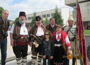 В тазгодишната възстановка в Панагюрище участваха и етрополци