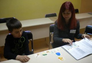 Езиковото училище Марконис започна изпитната сесия за сертификатите на университета Кеймридж Скрийншот