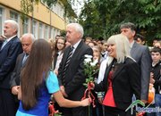 Министър Мариана Георгиева: Ботeвградската гимназия ще бъде пилотен проект за развитието на ученическия спорт