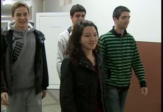 Ученици от Техникума отново с призови места в национално състезание Скрийншот