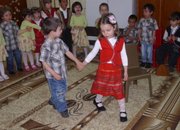 Малчуганите от ЦДГ „Слънце” поздравиха своите баби и дядовци със специална програма