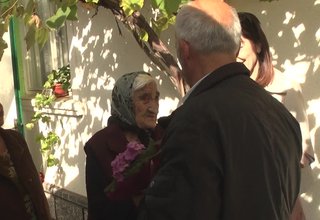 Най-възрастната жителка на община Ботевград Драгана Димитрова от Скравена навърши 100 години Скрийншот