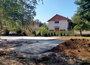 Две детски градини ще посрещнат новата учебна година с обновени дворни пространства