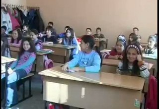 Да се изучава ли религия в училище Скрийншот