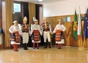 Вчера етрополци отбелязаха подобаващо 9 май