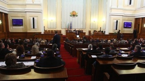 Депутатите не приеха предложението за ранно пенсиониране  