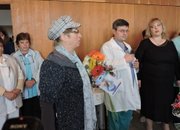 С много цветя, усмивки и благопожелания отбелязаха  своя празник в АГО-Етрополе