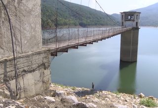 Оставащото количество вода в язовира преди така наречения мъртъв обем, според Напоителни системи ще стигне за питейните нужди на общината за два месеца Скрийншот