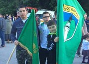 Участниците в националния поход "По стъпките на Ботевата чета" изкачват връх Вола