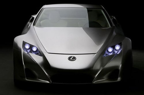 Lexus преименува LF-A 