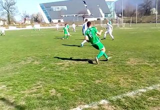 Футболистите на Балкан - юноши старша възраст, затвърдиха първото си място в класирането с победа над втория Елин Пелин. Скрийншот
