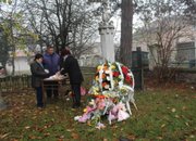 Панихиди и цветя пред паметниците на загиналите за Освобождението на Етрополе руски воини
