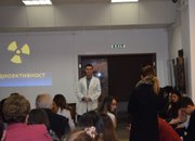 Ученици от ППМГ “Акад. проф. д-р Асен Златаров” изнесоха открит урок за Мария Кюри в присъствието на гости от РУО