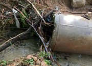 Снощната буря отнесе черен път в Рашково, две семейства останаха откъснати от селото