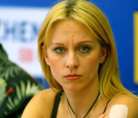 Нана написа завещание