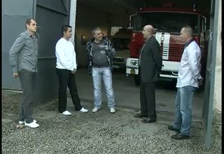 Четиримата пожарникари се завърнаха от мисията си в Израел Скрийншот