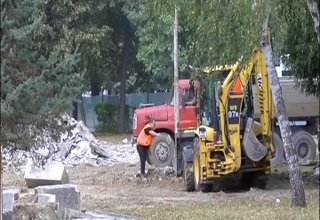 Повече от 20 са строителните обекти, които се изграждат или ремонтират на територията на общината тази есен Скрийншот