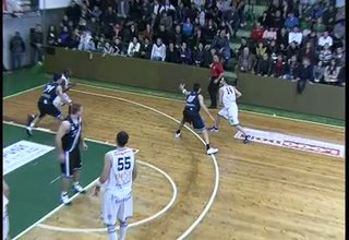 Балкан надигра категорично като домакин Черноморец Бургас и го победи с 90-75 Скрийншот