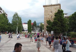 В Ботевград мирните протести се възобновяват от утре, вторник, става ясно от съобщения в социалните мрежи Скрийншот