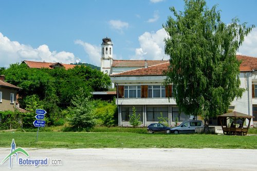 Временно спират водоподаването в Гурково на 18 октомври