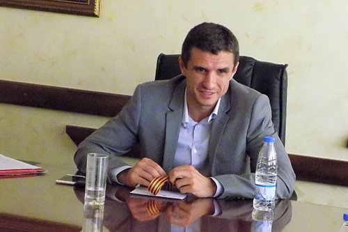 Кметът Иван Гавалюгов отчита работата си през годината на среща с граждани 