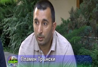 На състезателя по олимпийско таекуондо от клуб Сунг Ри Ботевград Владимир Далаклиев предстои участие на световното първенство за мъже, което ще бъде другата седмица в град Мужу, Корея Скрийншот