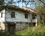 СЕЛСКА КЪЩА С ПАРЦЕЛ