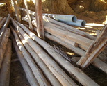 Предлага дървен материал- мертеци и греди