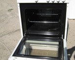 Продавам широка цяла печка Bosch  с голяма фурна с обикновенни котлони 