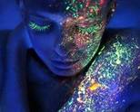 Светеща боя за body-art