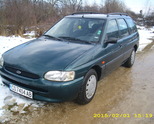 Продавам Ford Escort