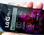 продавам LG G Flex2 