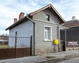 Парцел 450 кв.м с къща