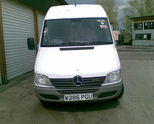 Продавам МЕРЦЕДЕС СПРИНТЕР 208 CDI, 2001г., дълга база, с надстройка, ербек, CD,  десен волан. Цена 