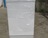 Продавам цяла бяла съдомиялна машина Siemens зa 9 комплекта клас А+ .ВИСОКА 85, ШИРОКА 45, ДЪЛБОКА60