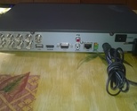 Продавам 8 канален DVR HIKVINSON 